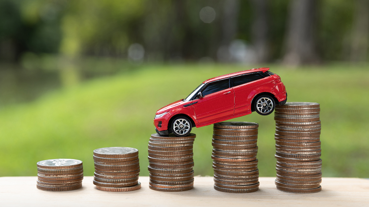 You are currently viewing Is it Beneficial to Refinance Your Car Loan? Explore the Advantages and Disadvantages